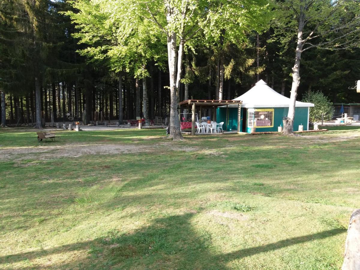 Chasserades Le Sous Bois De Jade Chemin De Stevenson Gr 70酒店 外观 照片